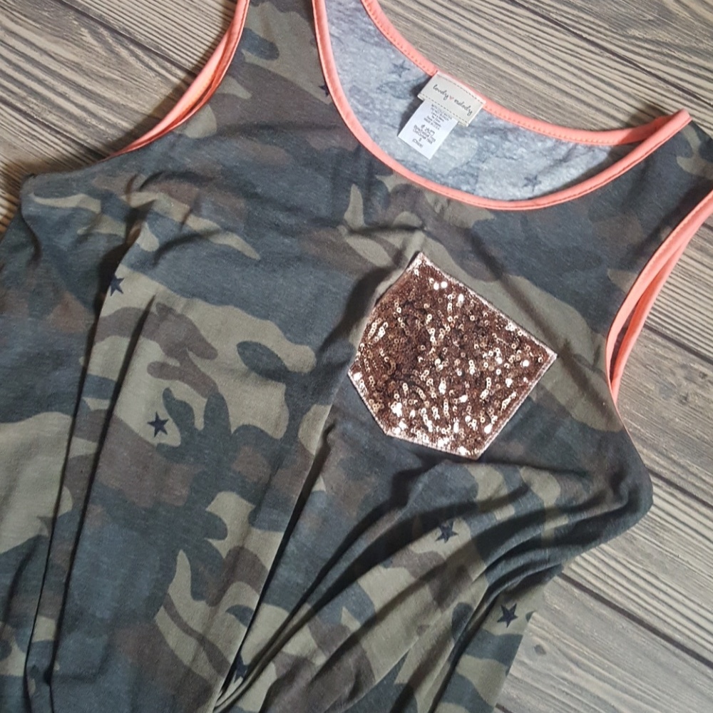 Last 1! Camo Sequin Pocket Coral Tank - Picture 3 of 5